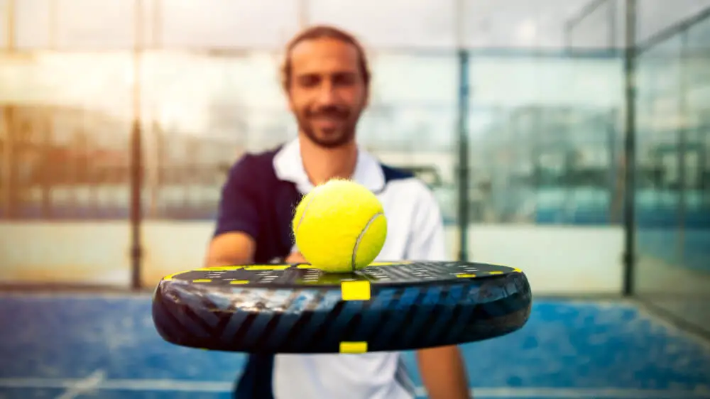 Padel racket with large sweet spot