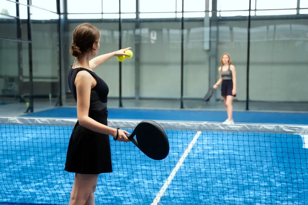 padel racket for control