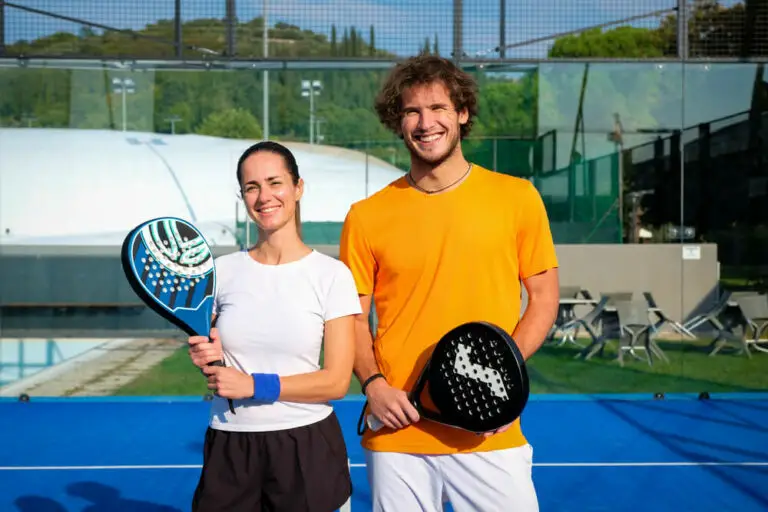 Best padel rackets for beginners with padel players